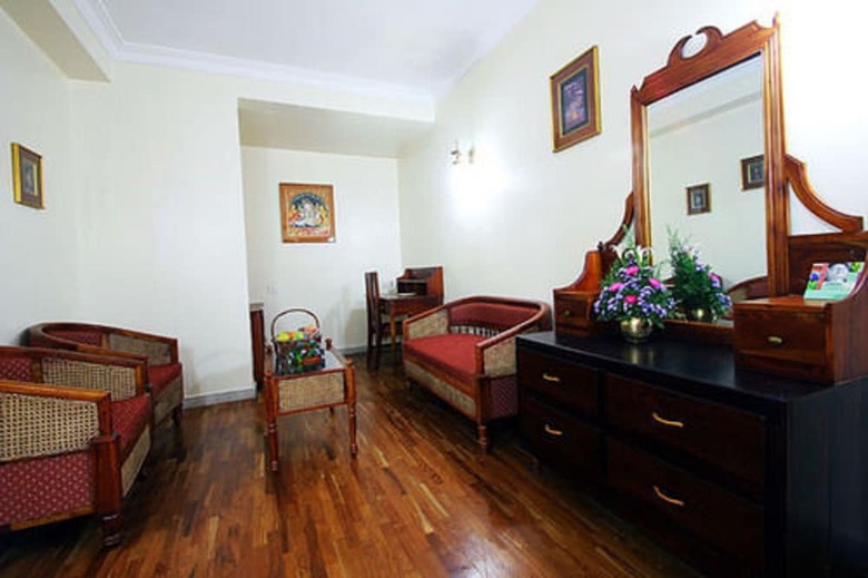 Hotel The Woods Manor Mg Road