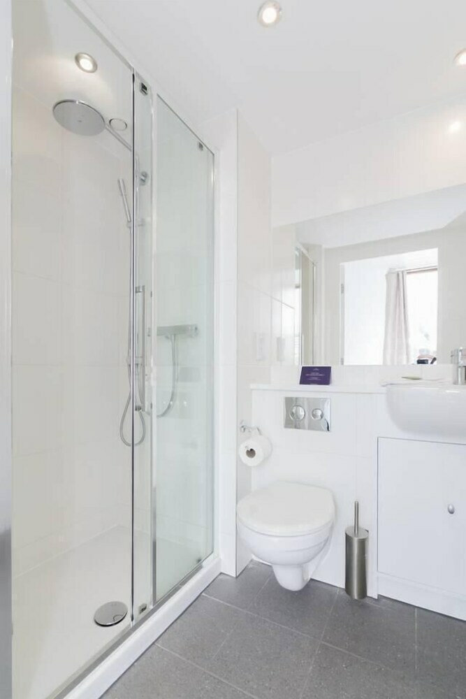 Apartamentos Spacious And Elegant City Centre Studio!