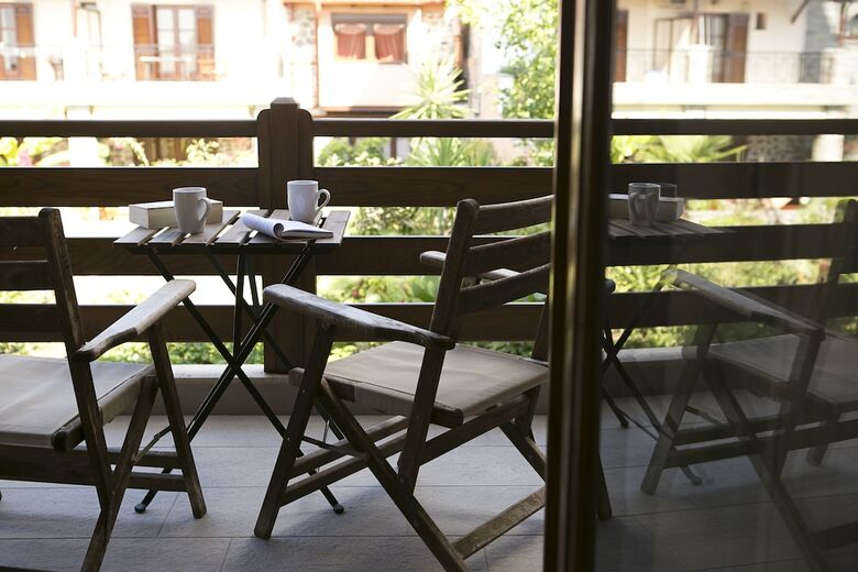 Velia Seaside Apartments