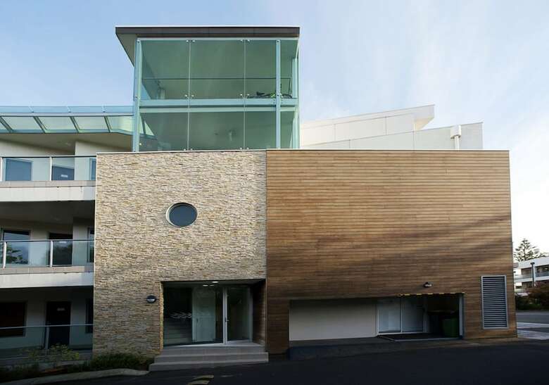 The Waves Apartments