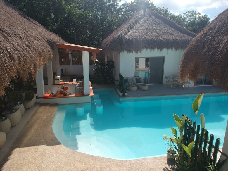 Hotel Seapearl Of Alona