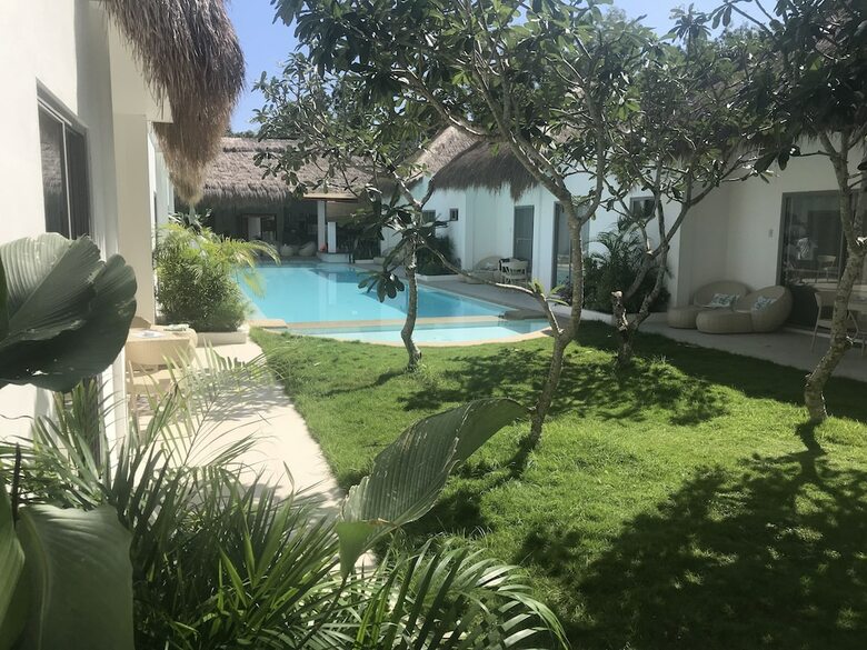 Hotel Seapearl Of Alona