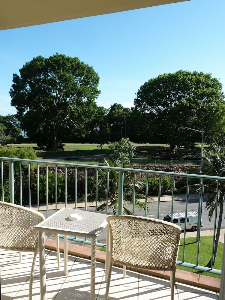 Apartamentos Cullen Bay Resort