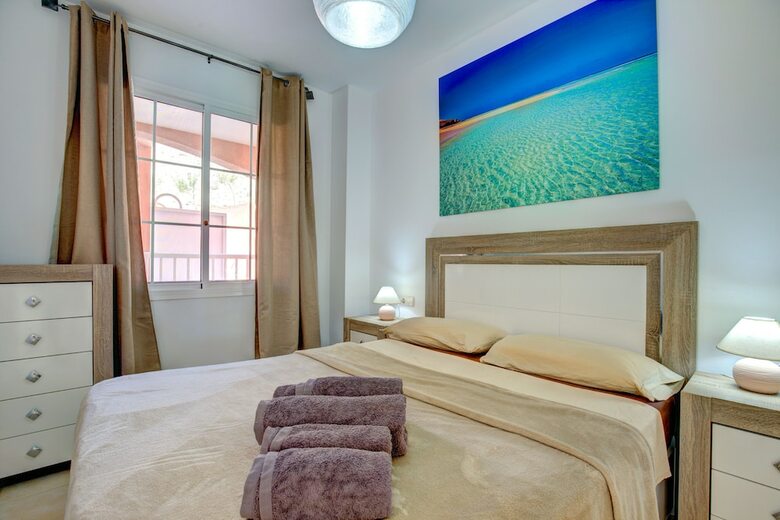 Apartamentos Playa Para�so Plus