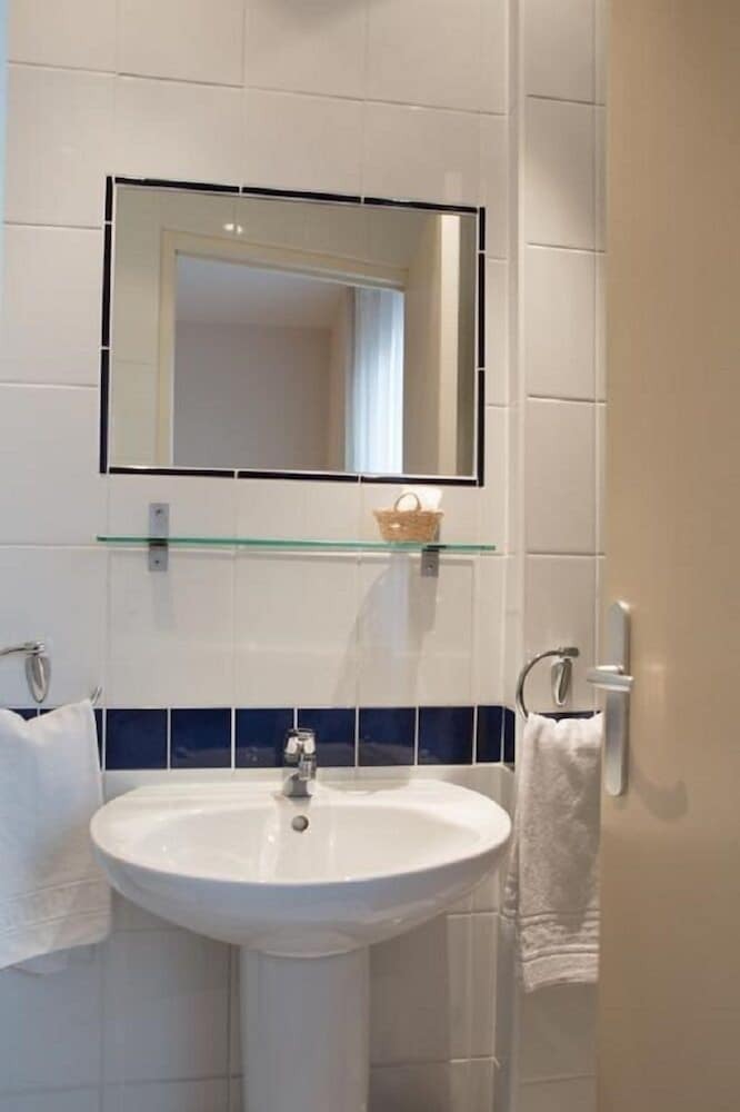 Hotel H�tel Bellevue