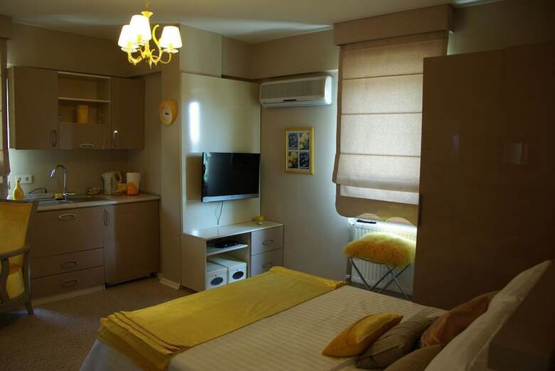 Villa Parla Viens Suites