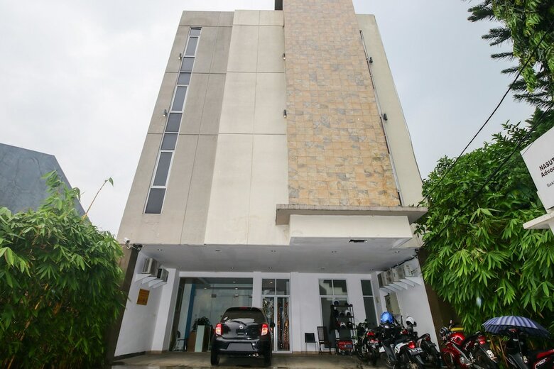 Hotel Airy Eco Bsd Serpong Lavionda Raya 30 Tangerang