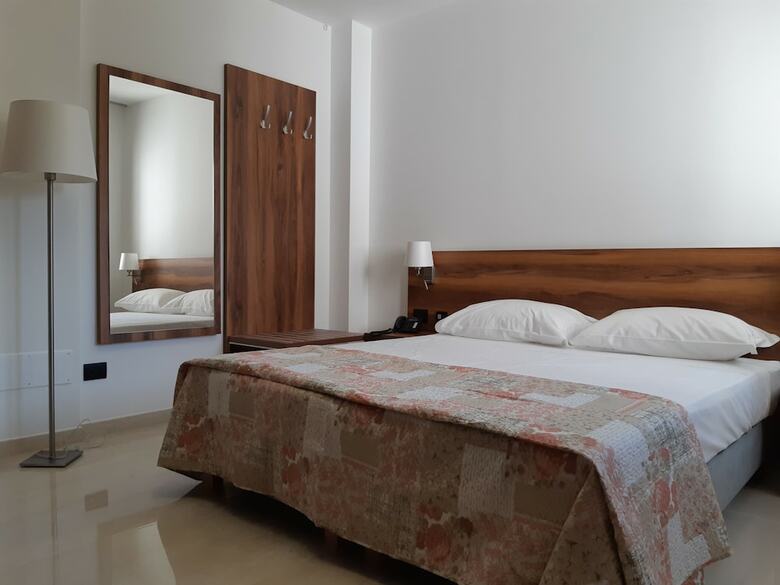 Posada Morello Beach Hotel