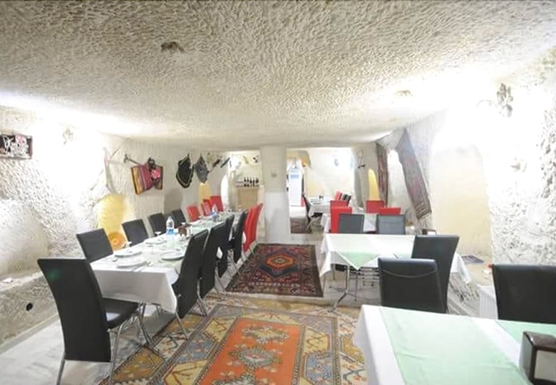 Arnovalley Hotel