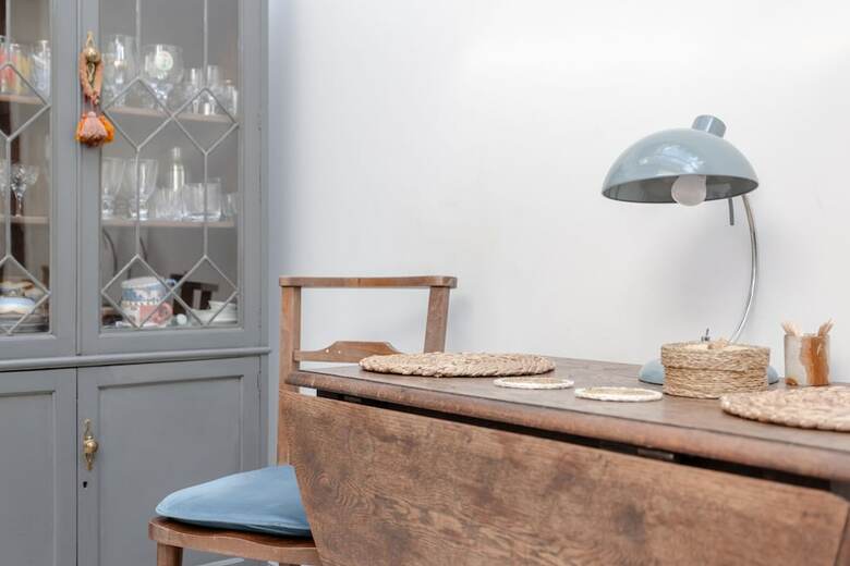 1 Bedroom Apartment In Kennington With Garden