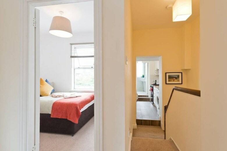 2 Bedroom Riverside Apartment