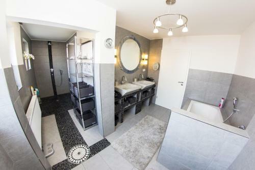 Hostal Pension Weinsberger Tal