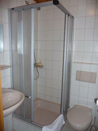 Hostal Wengerterstube & G�stezimmer Kern