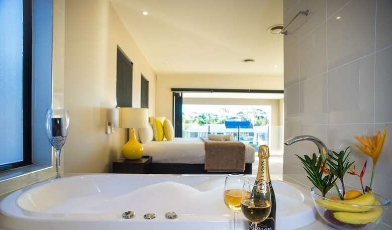 Indulgence On Bay Four