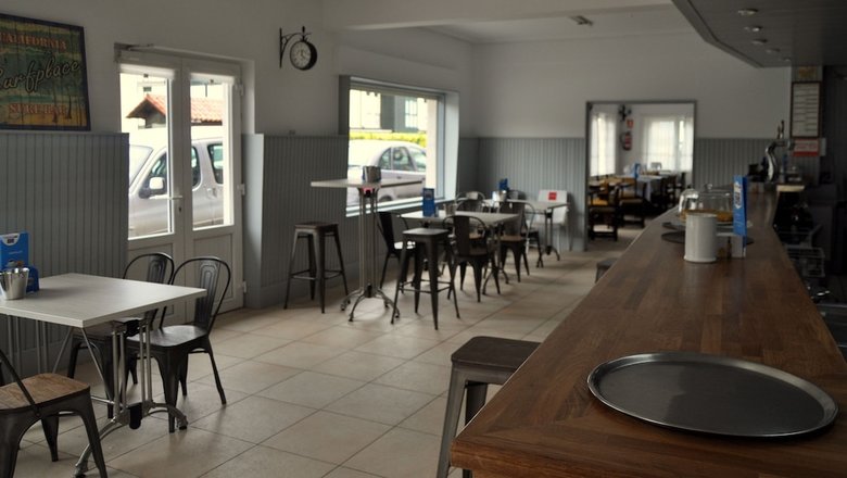 Hostal Hoster�a De Somo
