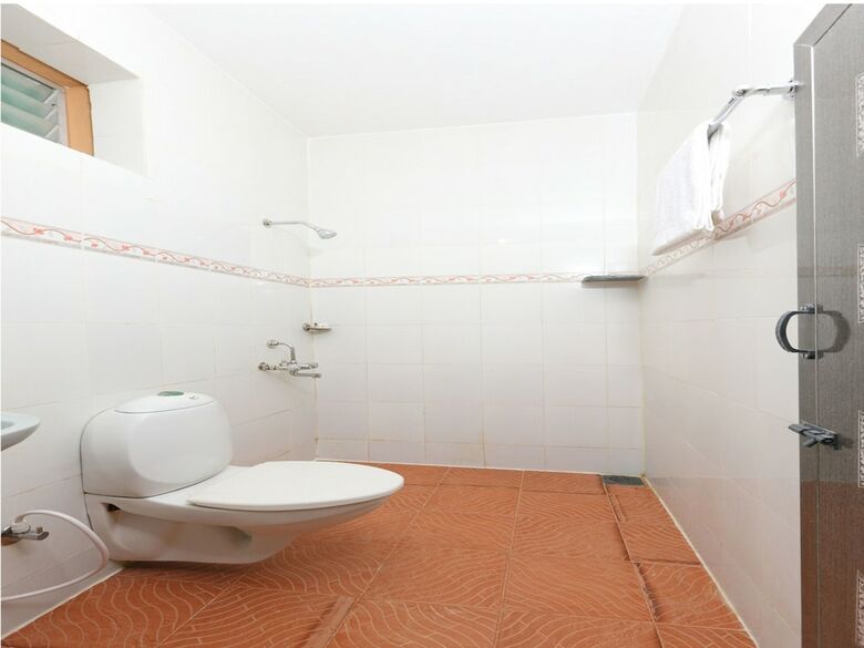 Hotel Oyo 11736 Venkateswara Vilasam