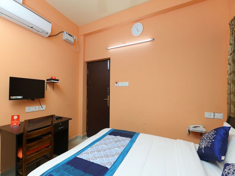 Hotel Oyo 12831 Its South East Residency