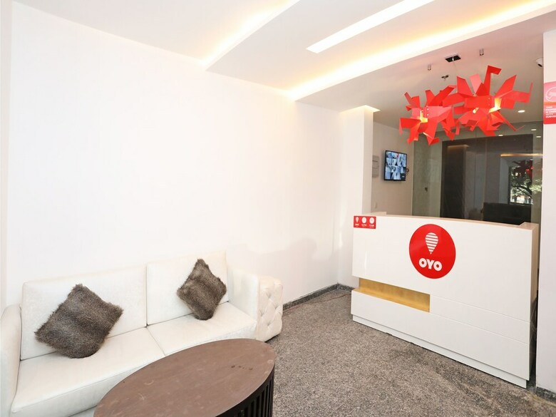 Oyo 11071 Hotel Tisya
