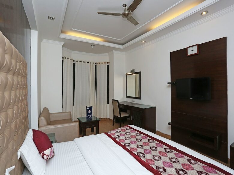 Oyo 1492 Hotel Broadway Inn