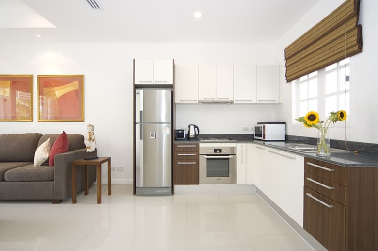 Ocean Breeze Apartment By Pips