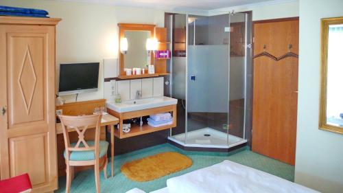 Hostal G�stehaus Kaiser