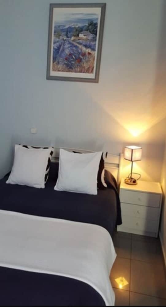 Hostal Parisien
