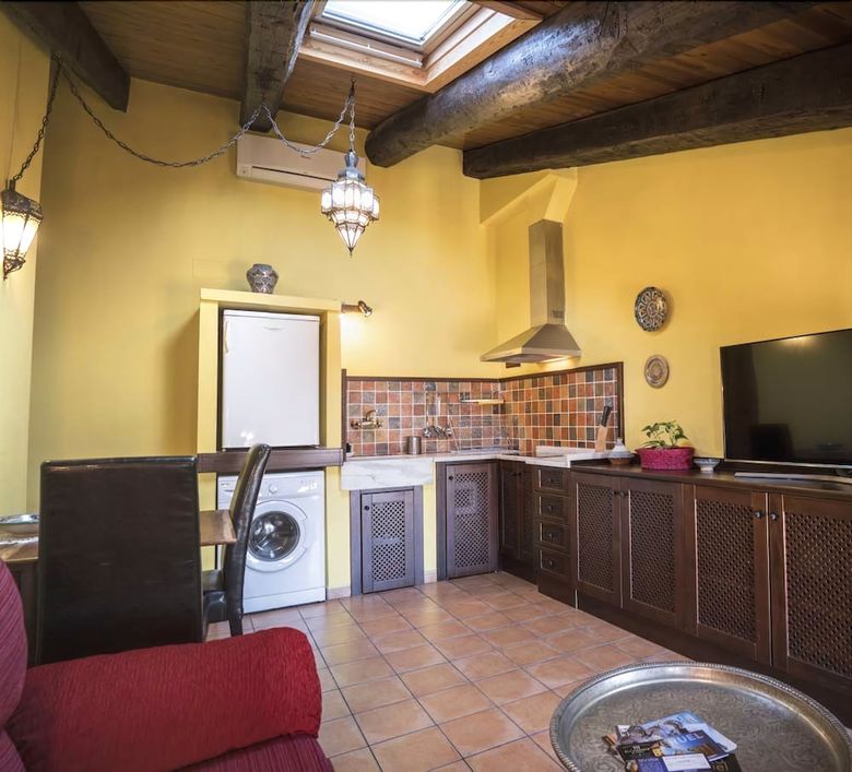 Apartamentos El Can�nigo De Teruel