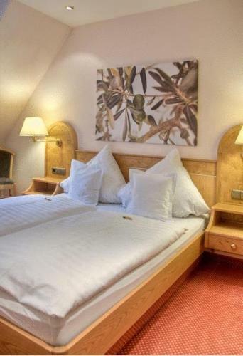 Hostal Zur Alten Br�cke