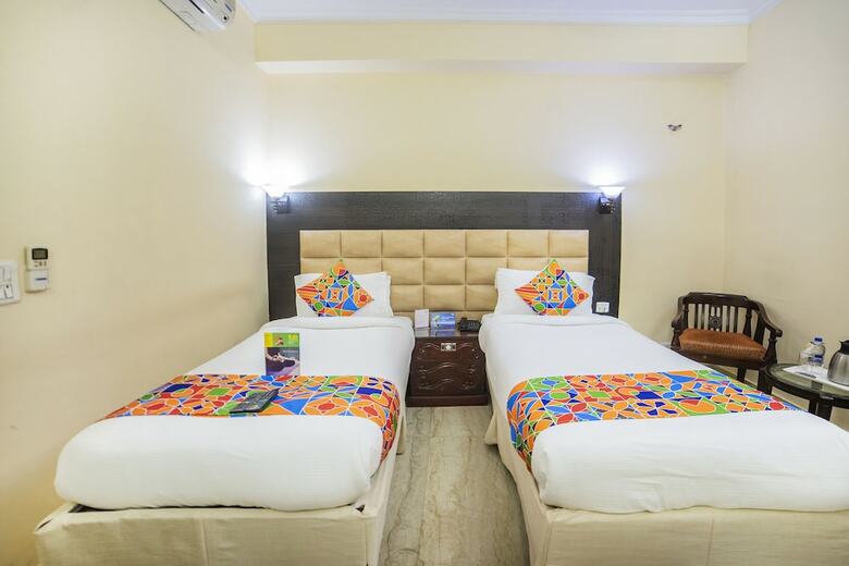 Fabhotel Conclave Comfort East Of Kailash