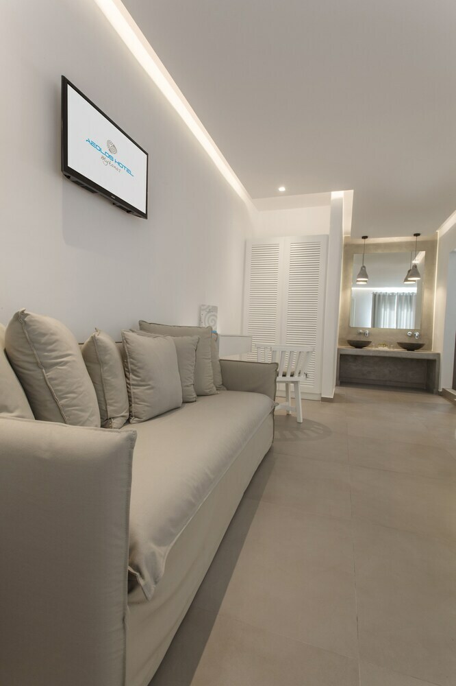 Aeolos Hotel Mykonos