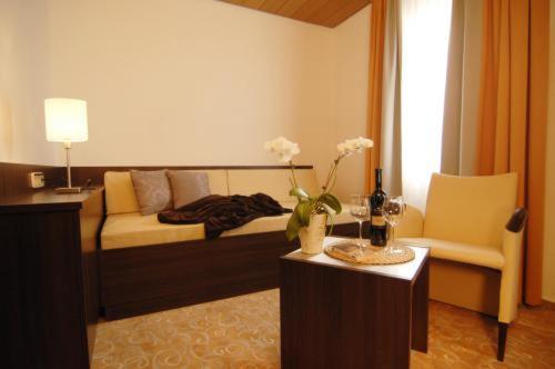 Adler Hotel & Restaurant