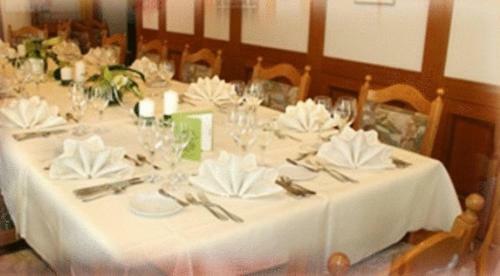 Hostal Gasthof Pfauen