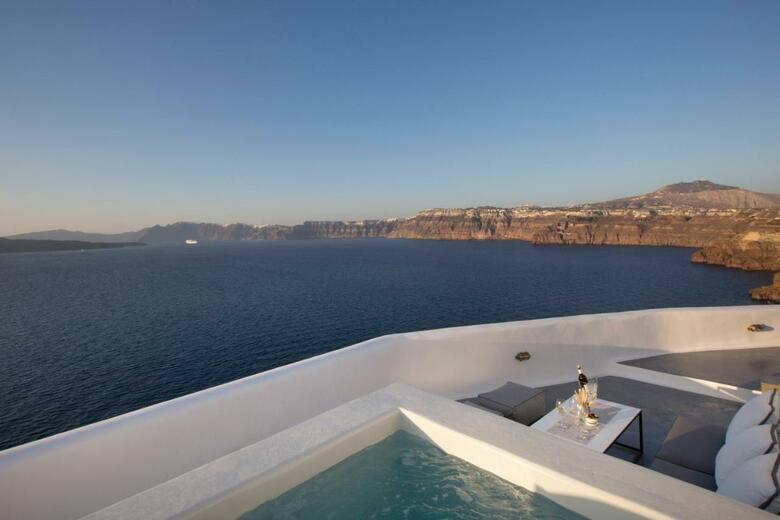 Villa Akrotiri Cove