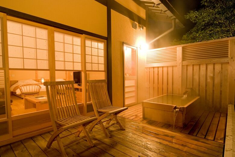 Hotel Takumi No Yado Miyama Ouan