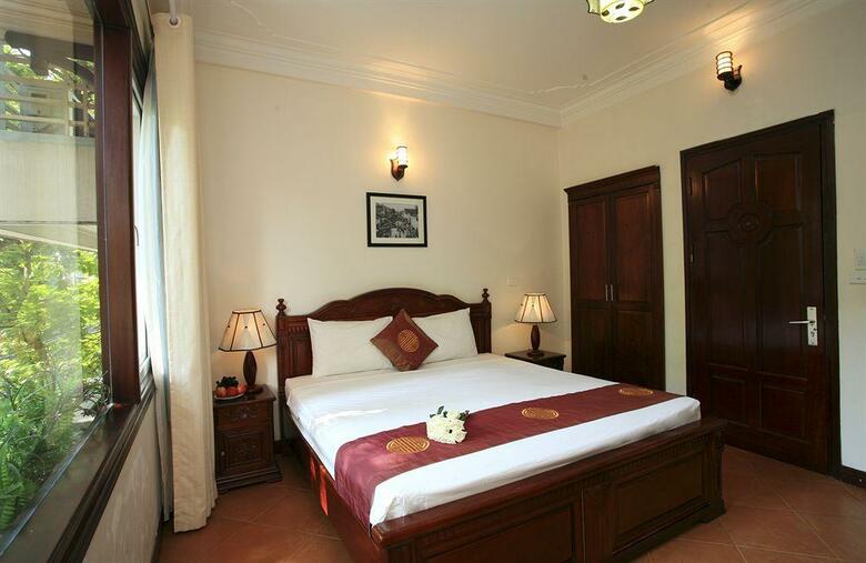 Hanoi Golden Moon Hotel