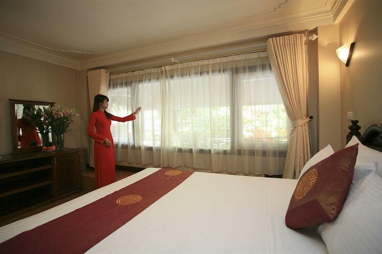 Hanoi Golden Moon Hotel