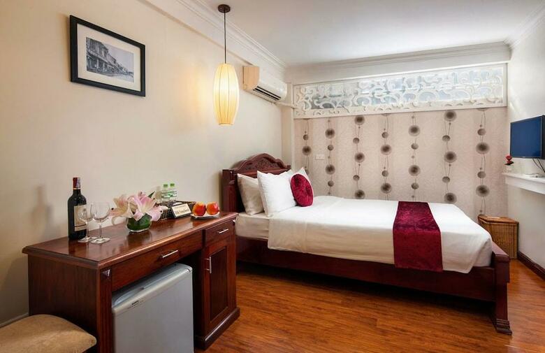 Hanoi Golden Moon Hotel