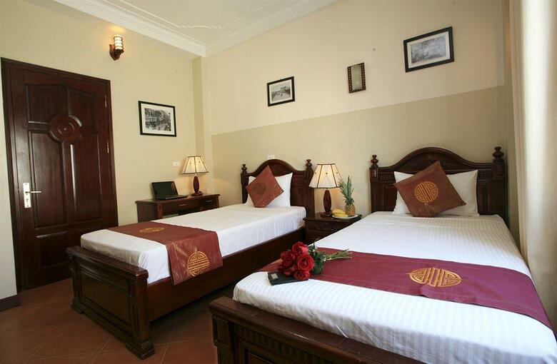 Hanoi Golden Moon Hotel