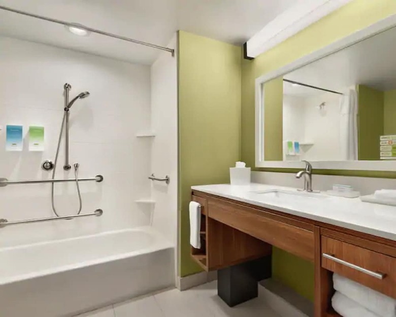 Hotel Home2 Suites By Hilton Woodbridge Potomac Mills