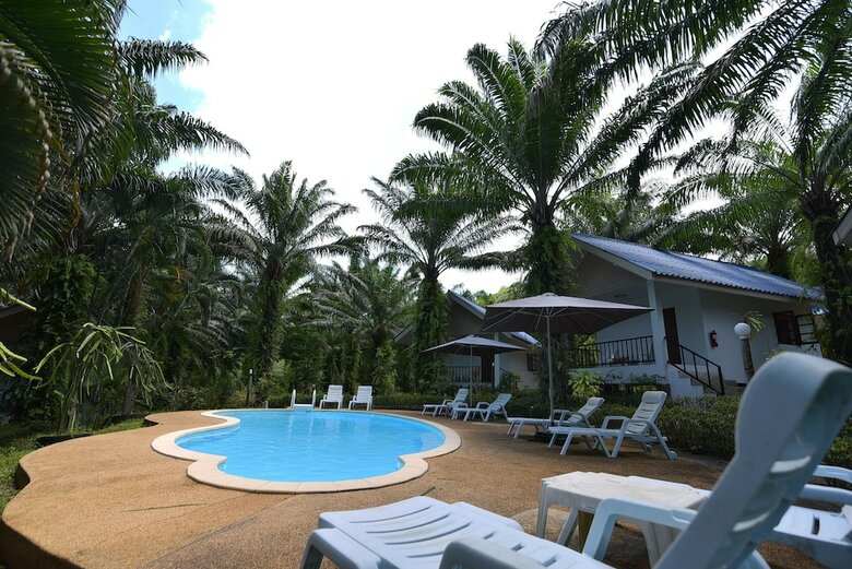 Hotel Groovy Bungalows