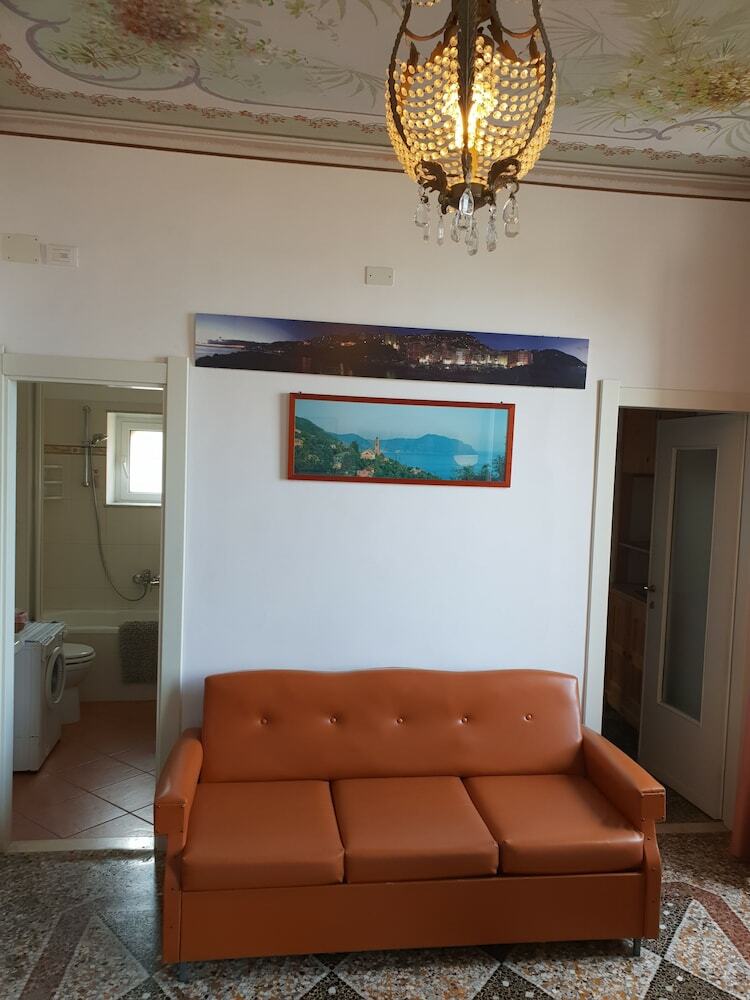 Hotel House Camogli