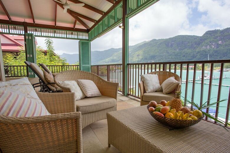 Spas Villas