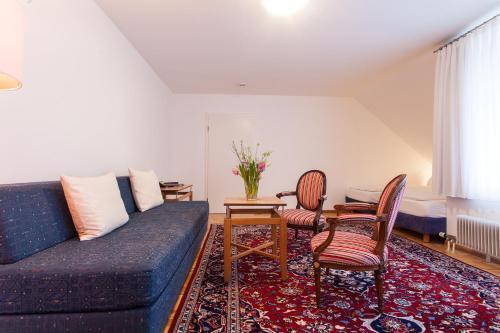 Hostal Hotel Garni Schacherer