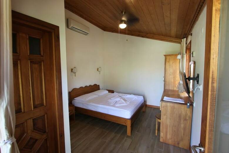 Hotel Elly's Home