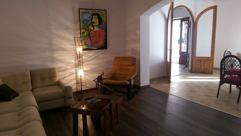 House 44 Apartments