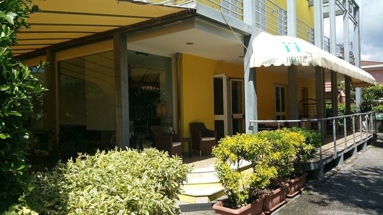 Illi Hotel