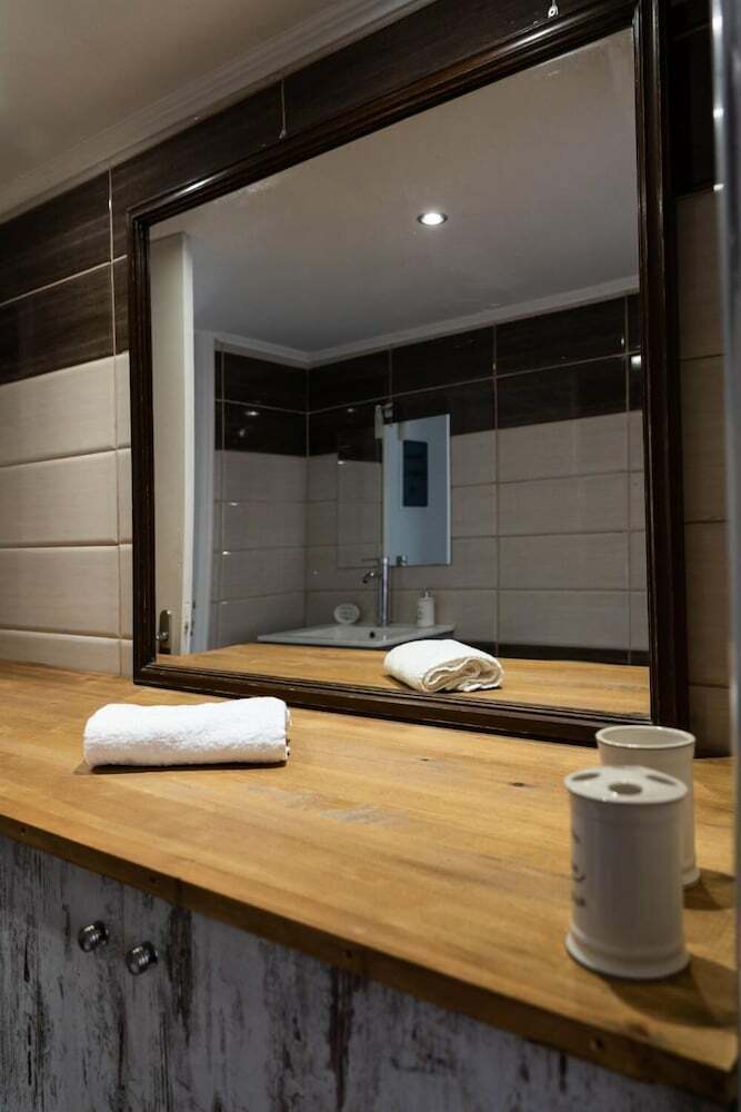 Stathis Home