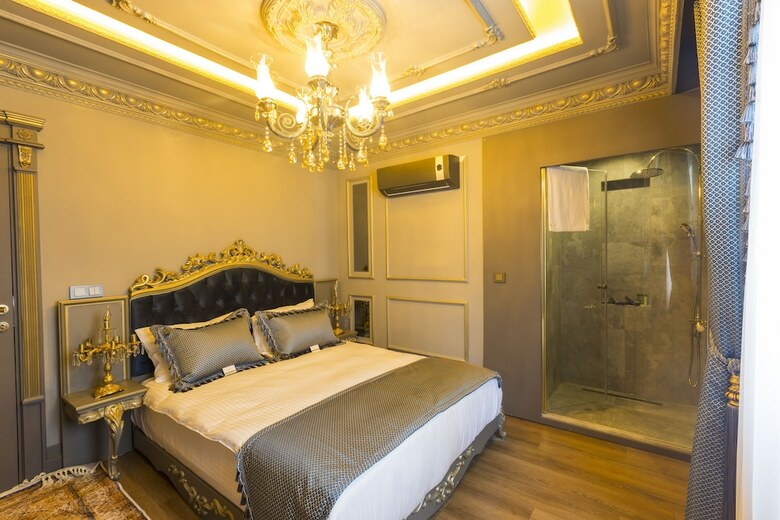 Hotel Real King Suit Otel