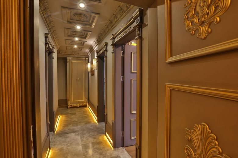 Hotel Real King Suit Otel