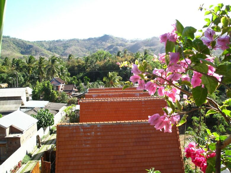 Hotel Yoki's Bungalows